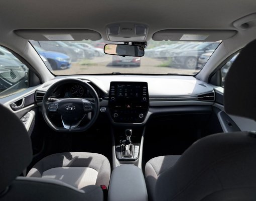 Хюндай Ионик