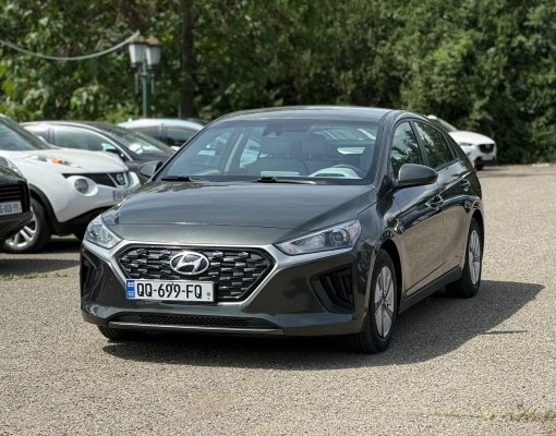 Хюндай Ионик