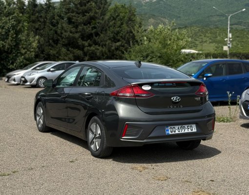 Hyundai Ioniq