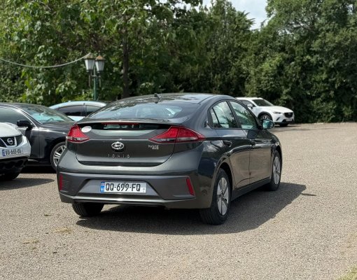Hyundai Ioniq