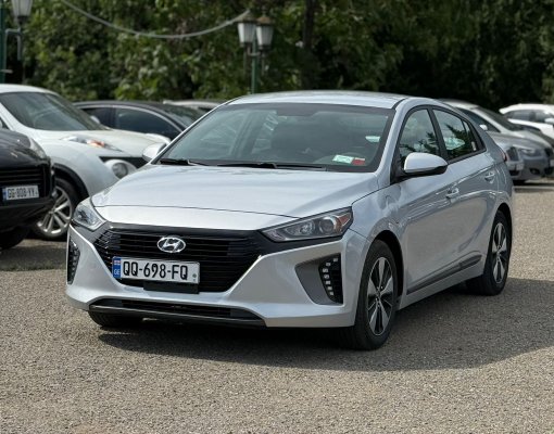 Хюндай Ионик